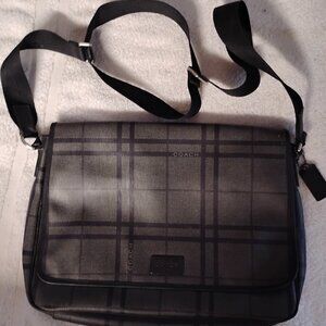 Authentic Coach Tattersall Shoulder Bag ( ͡❛ ͜ʖ ͡❛)